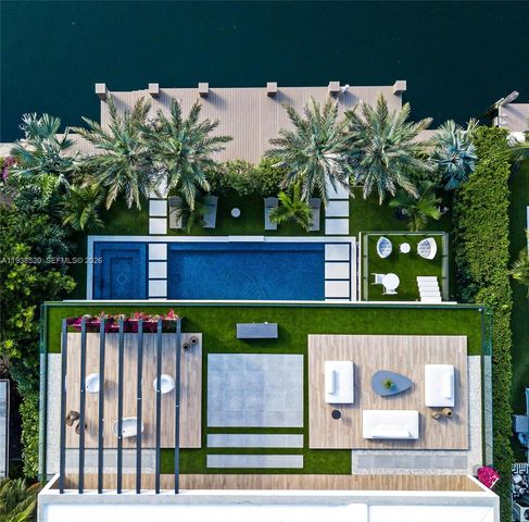 13000 N Bayshore Dr, North Miami, FL 33181