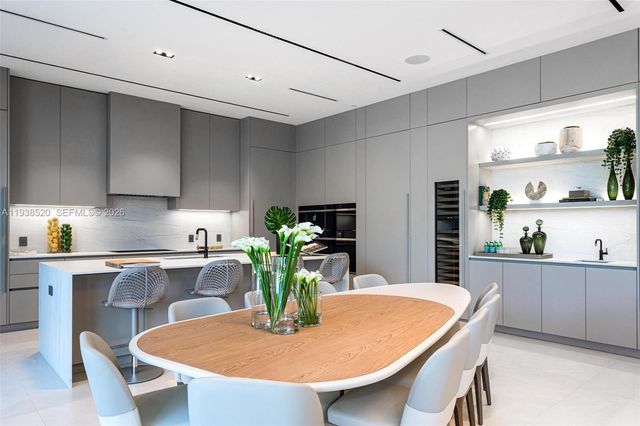 13000 N Bayshore Dr, North Miami, FL 33181