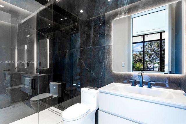 13000 N Bayshore Dr, North Miami, FL 33181