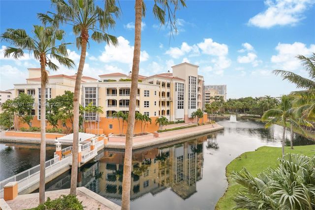 737 Crandon Blvd 301, Key Biscayne, FL 33149