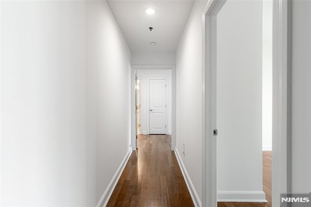 6408 City Place, Edgewater, NJ 07020