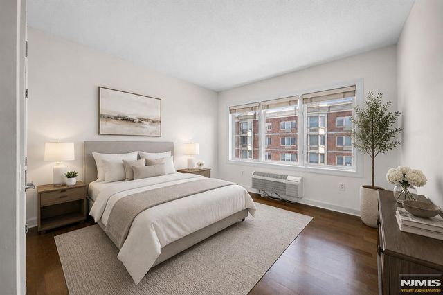 6408 City Place, Edgewater, NJ 07020