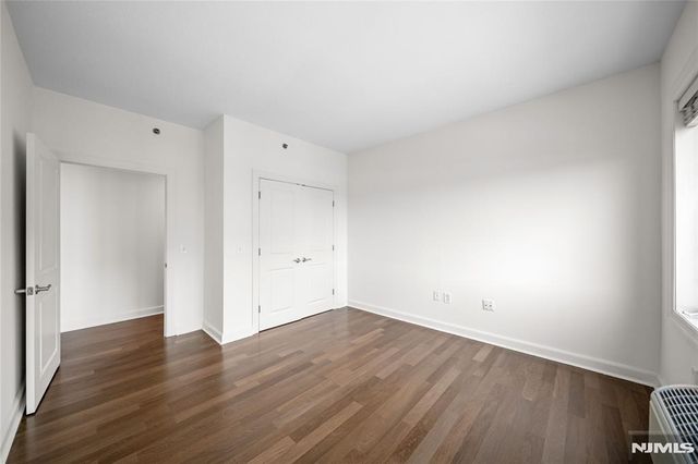 6408 City Place, Edgewater, NJ 07020