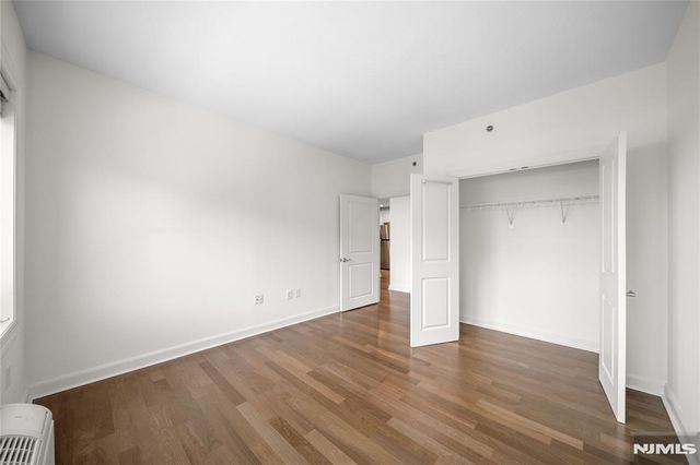 6408 City Place, Edgewater, NJ 07020