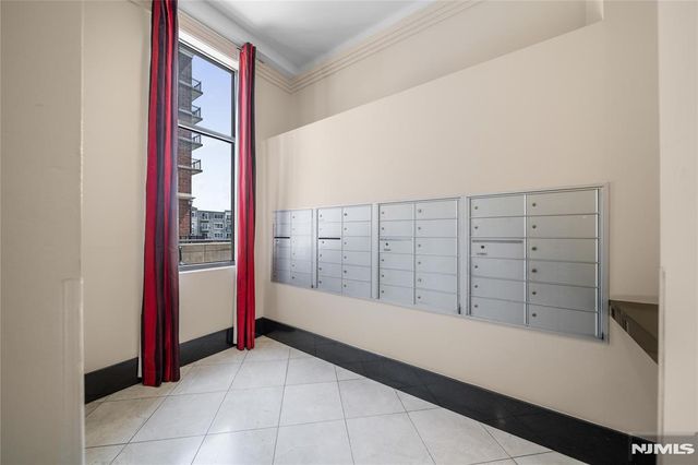 6408 City Place, Edgewater, NJ 07020