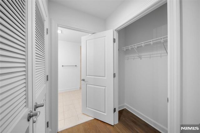 6408 City Place, Edgewater, NJ 07020