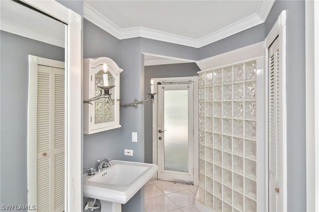 9807 Fathom CT, Fort Myers, FL 33919