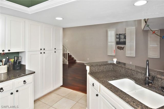 9807 Fathom CT, Fort Myers, FL 33919