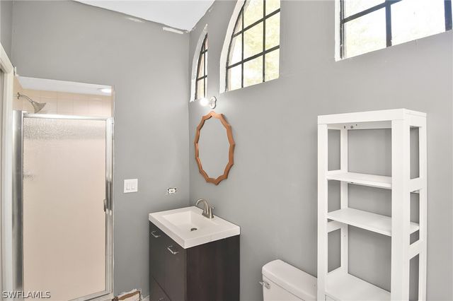 9807 Fathom CT, Fort Myers, FL 33919