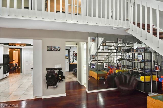 9807 Fathom CT, Fort Myers, FL 33919