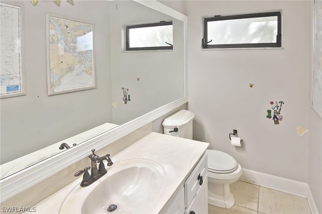 9807 Fathom CT, Fort Myers, FL 33919