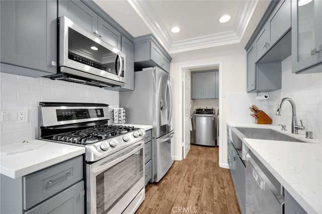 6537 Shady Gate 18, Yorba Linda, CA 92886