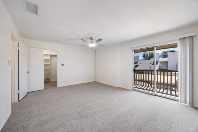9807 Bent Branch Lane, Dallas, TX 75243