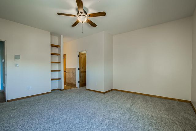 6809 Nagoya Road NE, Rio Rancho, NM 87144