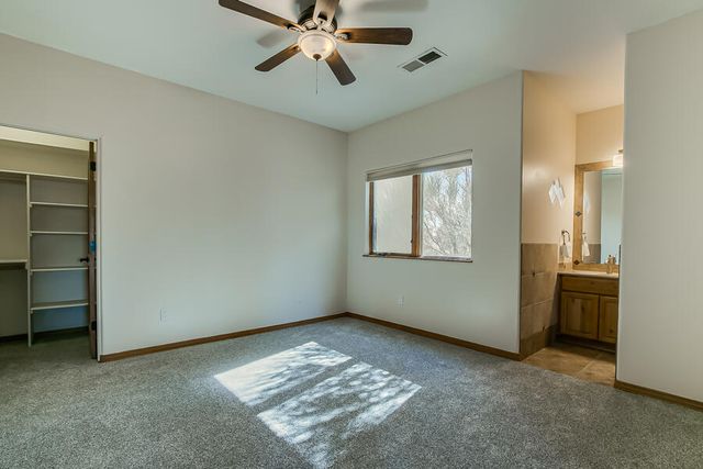 6809 Nagoya Road NE, Rio Rancho, NM 87144