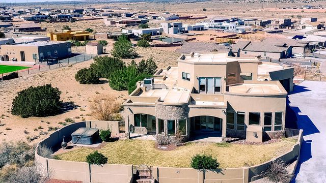 6809 Nagoya Road NE, Rio Rancho, NM 87144