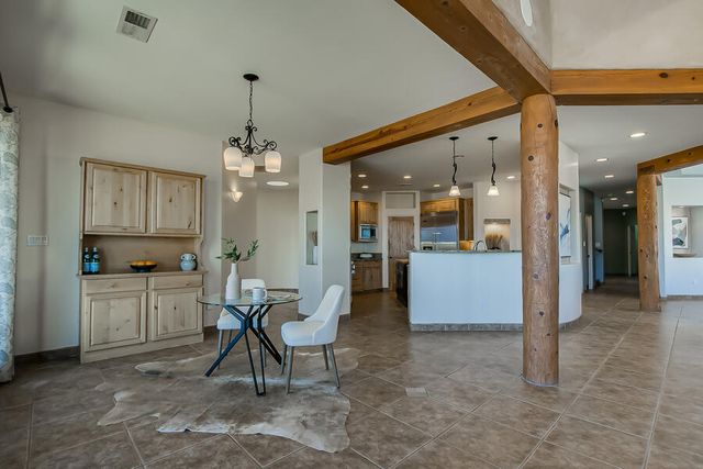 6809 Nagoya Road NE, Rio Rancho, NM 87144