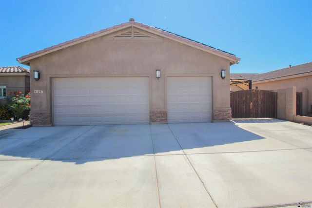 11297 S Helen Dr, Yuma, AZ 85367