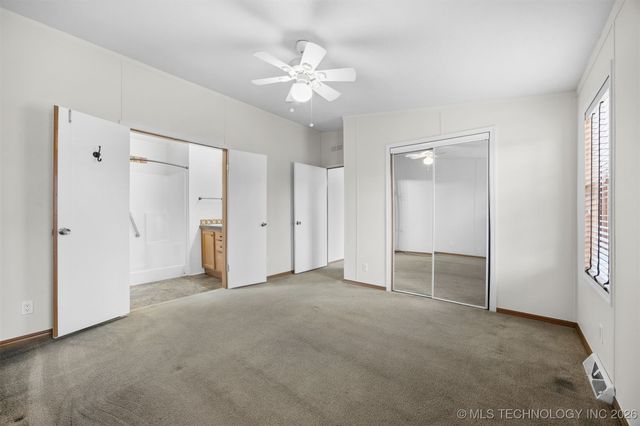 14022 S Crestview Road, Oologah, OK 74053