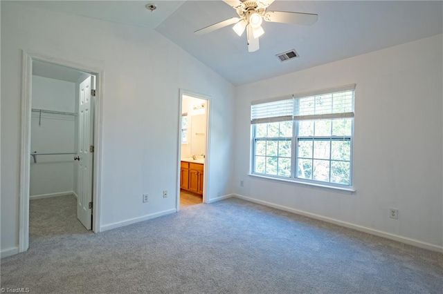 618 Grasswren Way, Greensboro, NC 27409