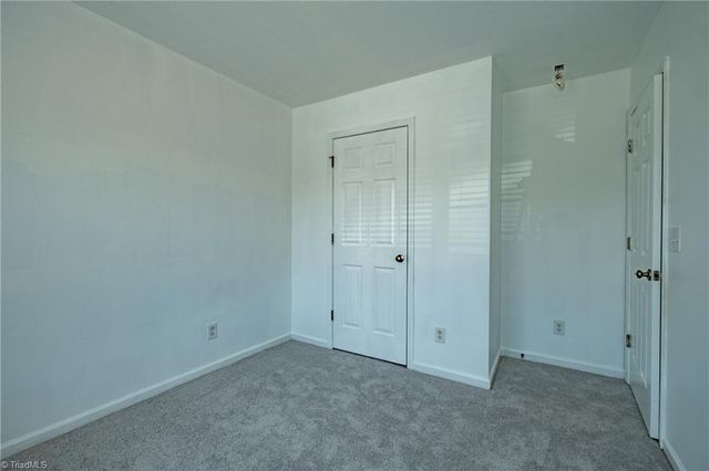 618 Grasswren Way, Greensboro, NC 27409