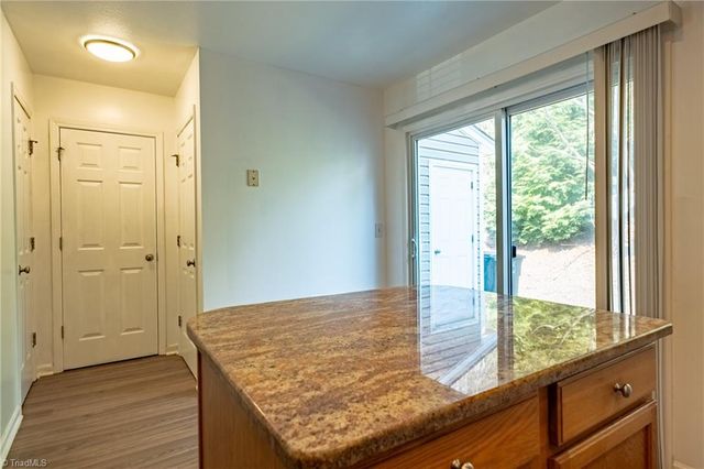 618 Grasswren Way, Greensboro, NC 27409