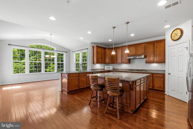 124 MOON CRADLE LN, Catonsville, MD 21228