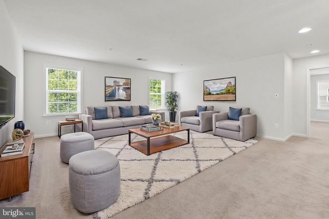 124 MOON CRADLE LN, Catonsville, MD 21228