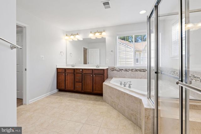 124 MOON CRADLE LN, Catonsville, MD 21228