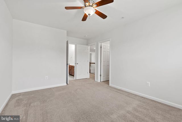 124 MOON CRADLE LN, Catonsville, MD 21228