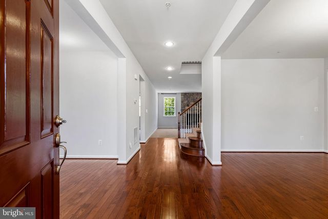 124 MOON CRADLE LN, Catonsville, MD 21228
