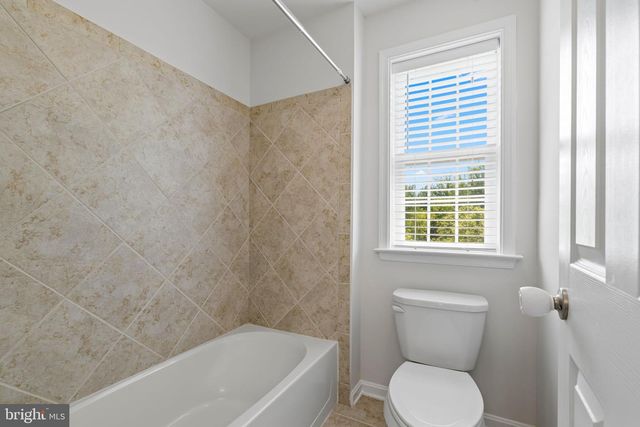 124 MOON CRADLE LN, Catonsville, MD 21228
