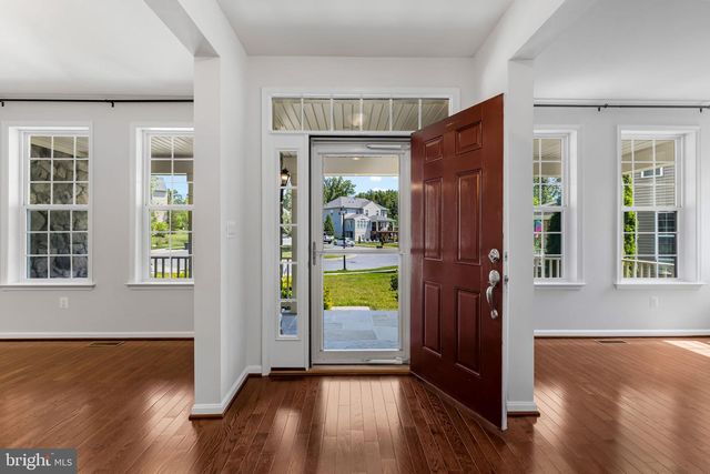 124 MOON CRADLE LN, Catonsville, MD 21228