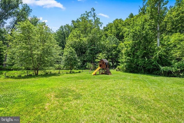 124 MOON CRADLE LN, Catonsville, MD 21228