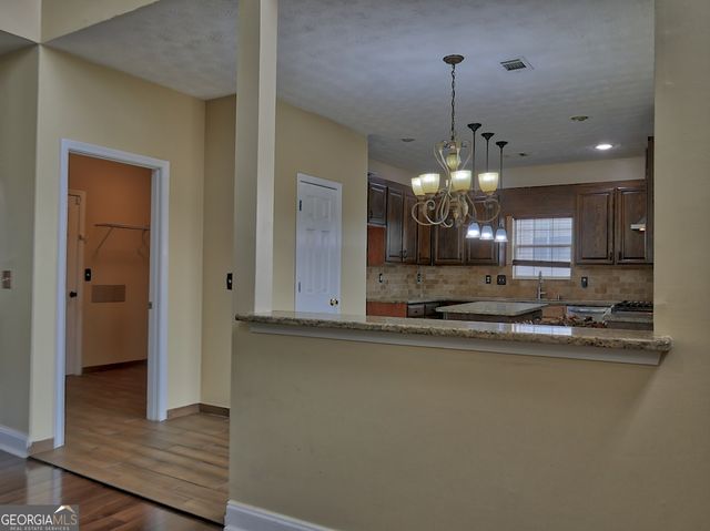 512 Chaucer Way, Stockbridge, GA 30281