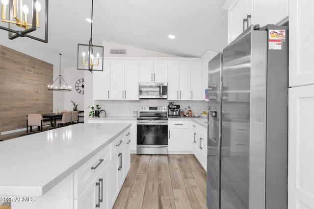 665 W MINTON Drive, Tempe, AZ 85282