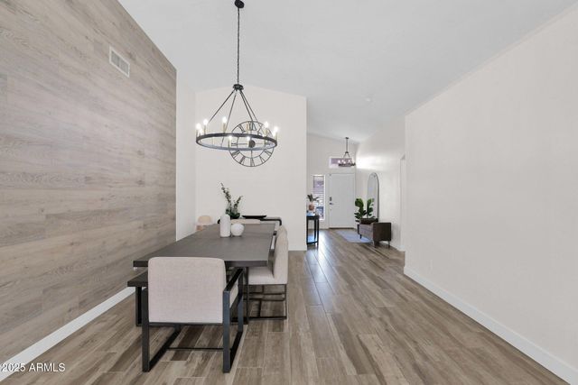 665 W MINTON Drive, Tempe, AZ 85282