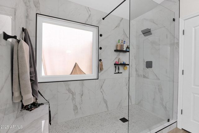 665 W MINTON Drive, Tempe, AZ 85282