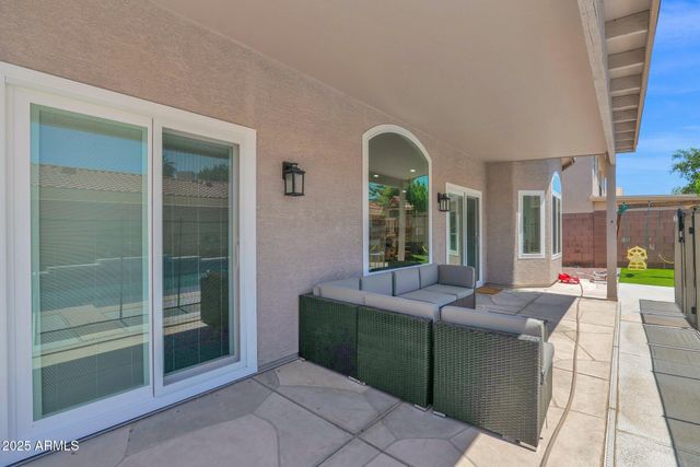 665 W MINTON Drive, Tempe, AZ 85282