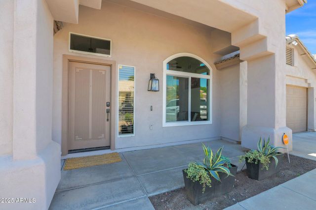 665 W MINTON Drive, Tempe, AZ 85282