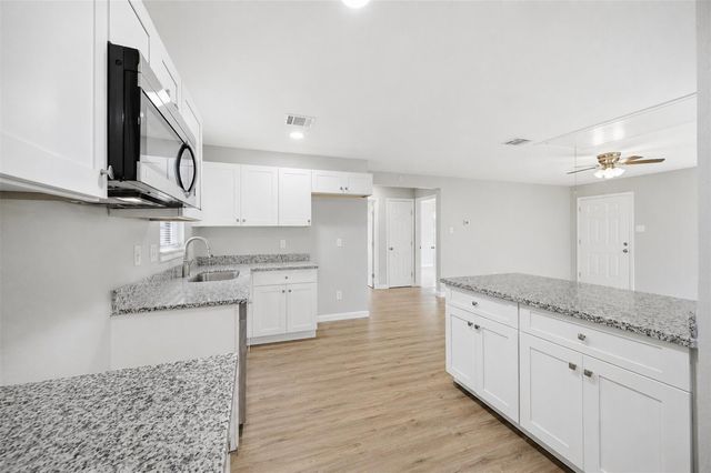 6403 Gainesville Street, Houston, TX 77020