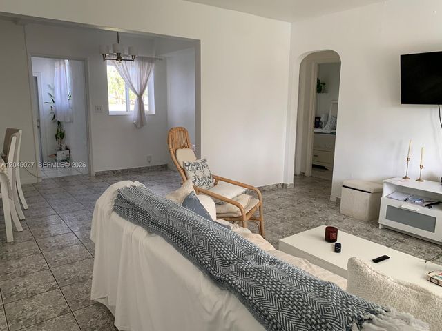 2131 Arthur St 0, Hollywood, FL 33020