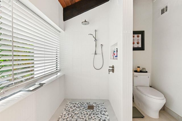 3543 S Ocean Boulevard 111, South Palm Beach, FL 33480