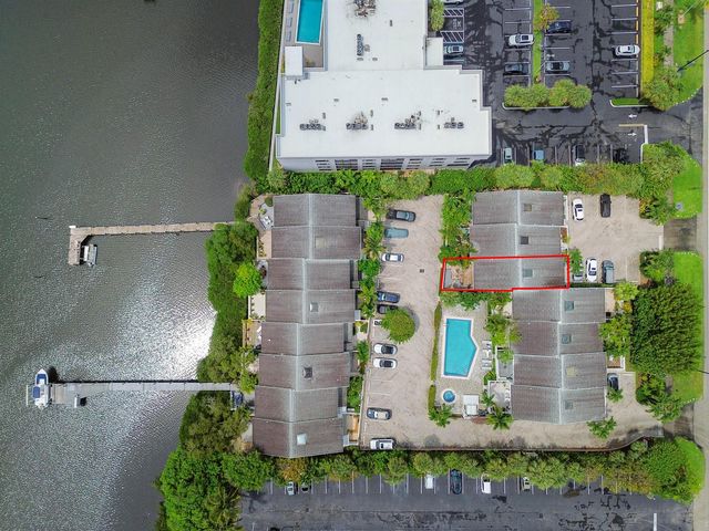 3543 S Ocean Boulevard 111, South Palm Beach, FL 33480