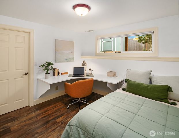 2416 NW 198th Street, Shoreline, WA 98177