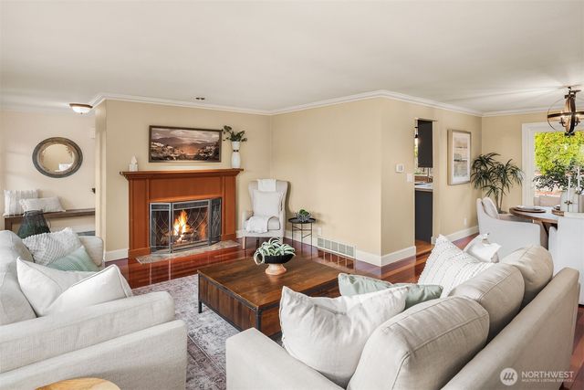 2416 NW 198th Street, Shoreline, WA 98177