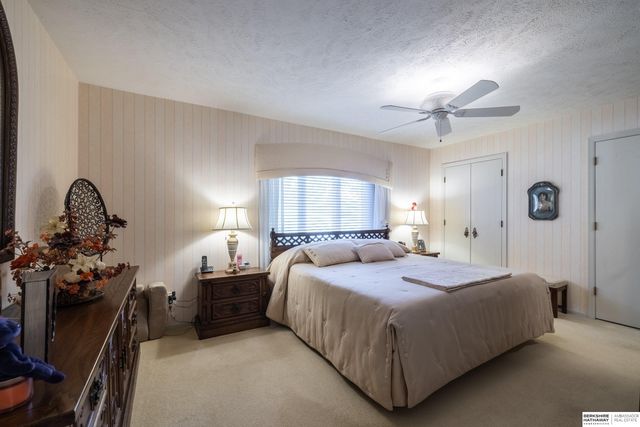 706 Martin Drive, Bellevue, NE 68005