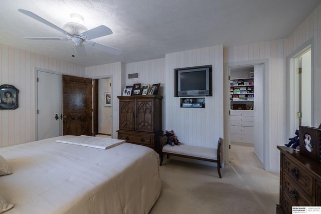 706 Martin Drive, Bellevue, NE 68005