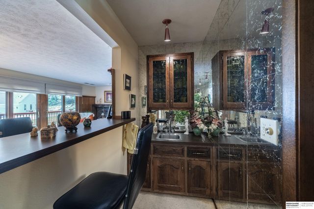 706 Martin Drive, Bellevue, NE 68005