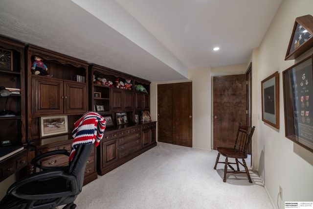 706 Martin Drive, Bellevue, NE 68005